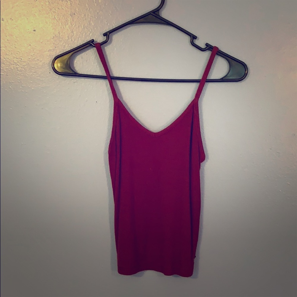 Maroon cropped tank top